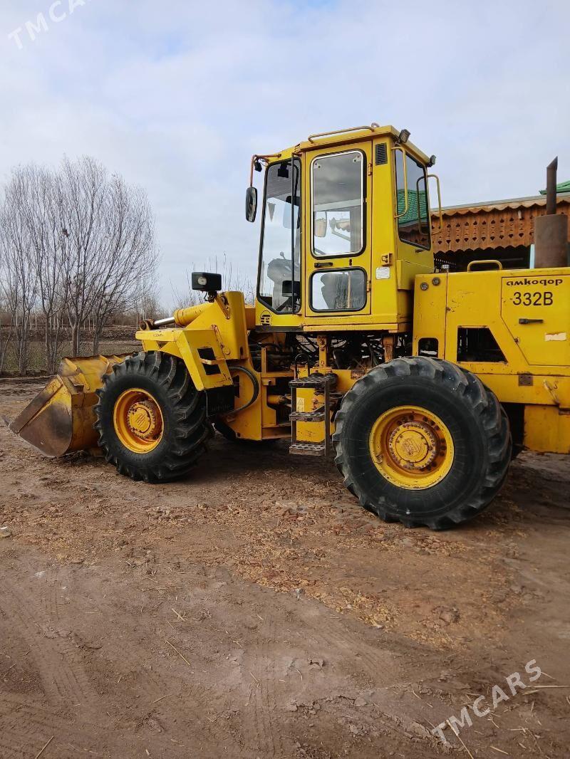 XCMG LW300F 2013 - 280 000 TMT - Гурбансолтан Едже - img 1