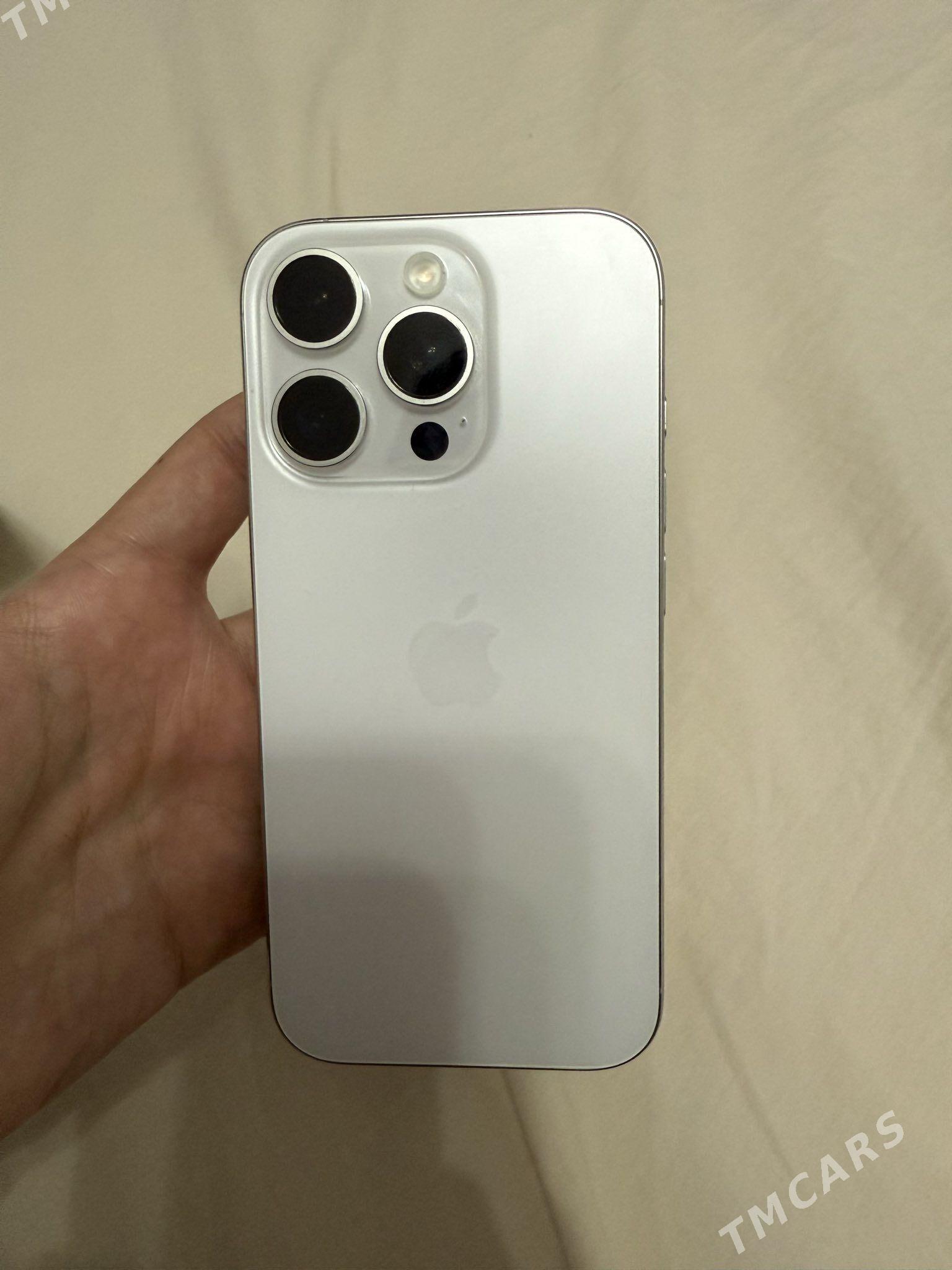 iPhone 16 pro - Mary - img 1