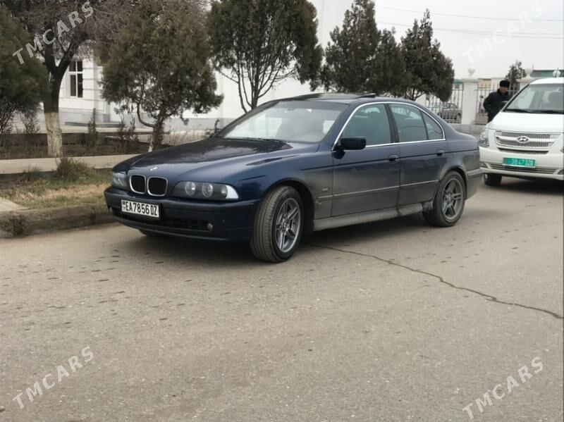 BMW E39 1999 - 100 000 TMT - Кёнеургенч - img 1