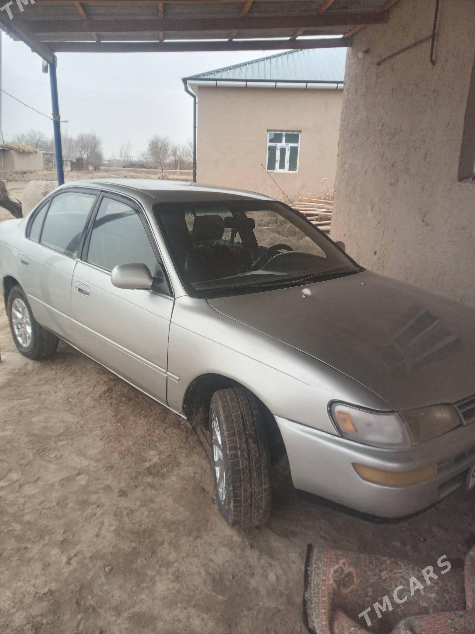 Toyota Corolla 1994 - 60 000 TMT - Gubadag - img 1