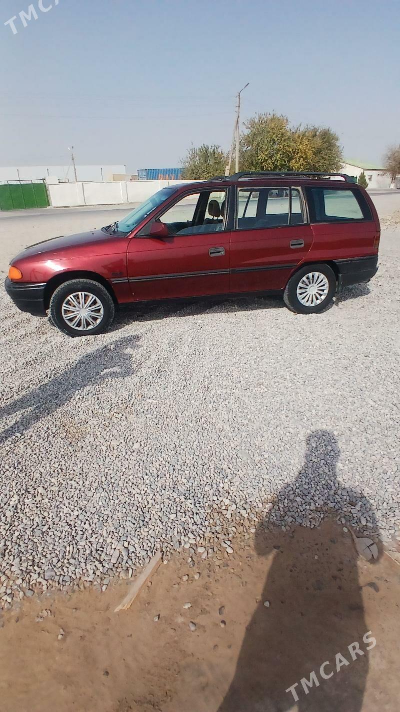 Opel Astra 1992 - 38 000 TMT - Гороглы (Тагта) - img 1