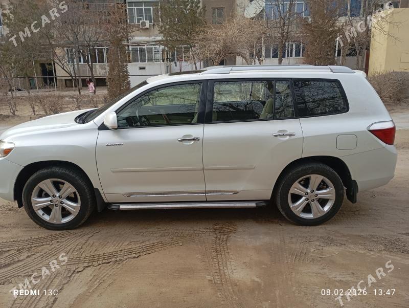 Toyota Highlander 2009 - 360 000 TMT - Сейди - img 1