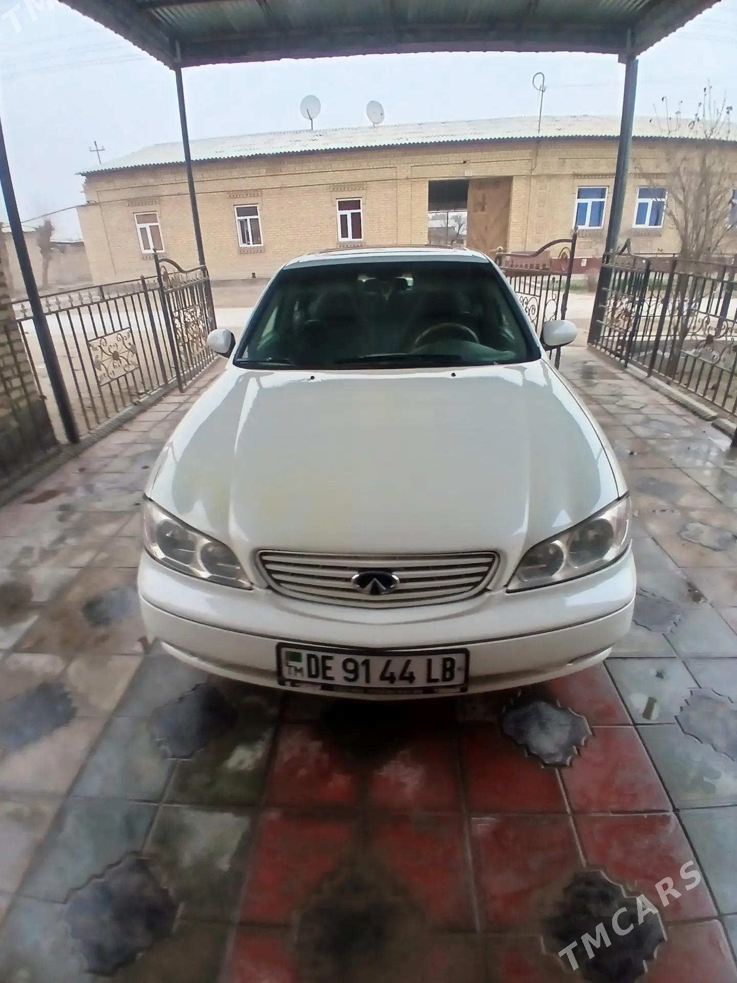 Infiniti I35 2003 - 110 000 TMT - Чарджоу - img 1