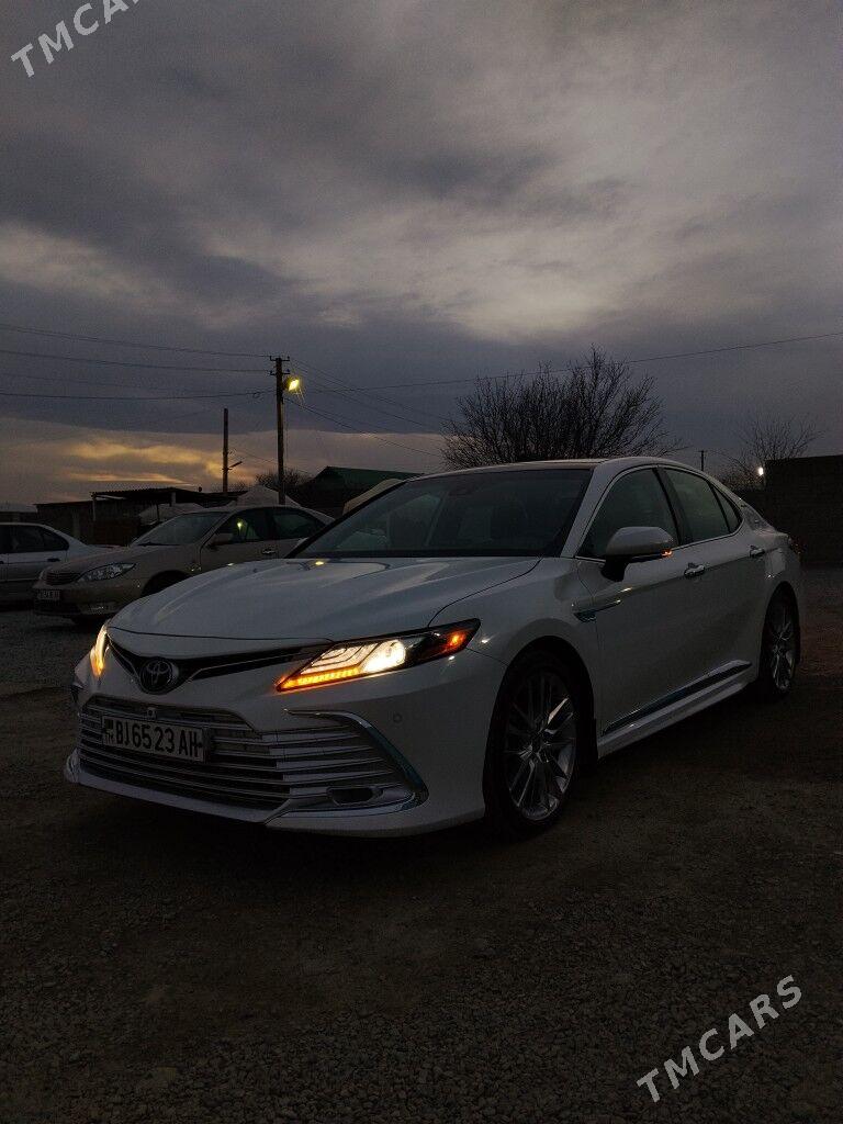 Toyota Camry 2022 - 500 000 TMT - Кака - img 1