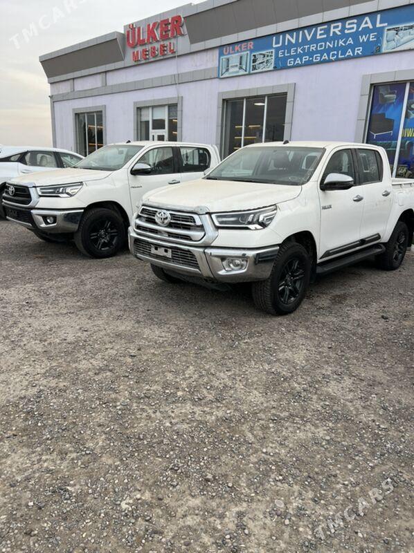 Toyota Hilux 2026 - 686 000 TMT - Сакарчага - img 1