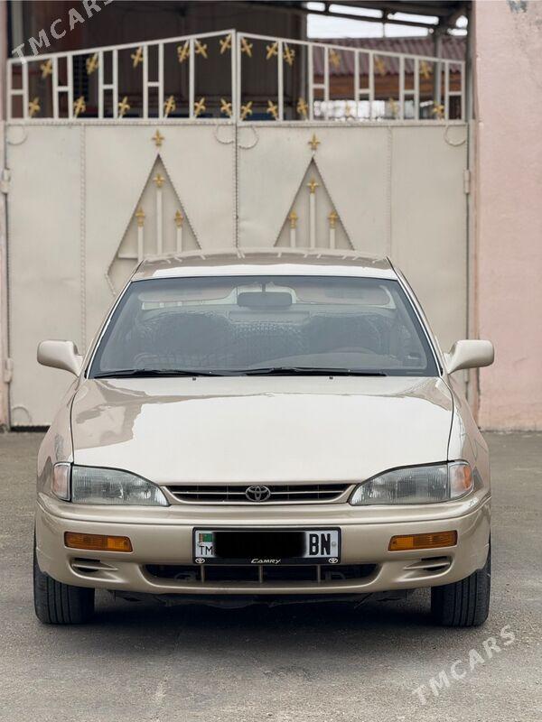 Toyota Camry 1995 - 115 000 TMT - Балканабат - img 1