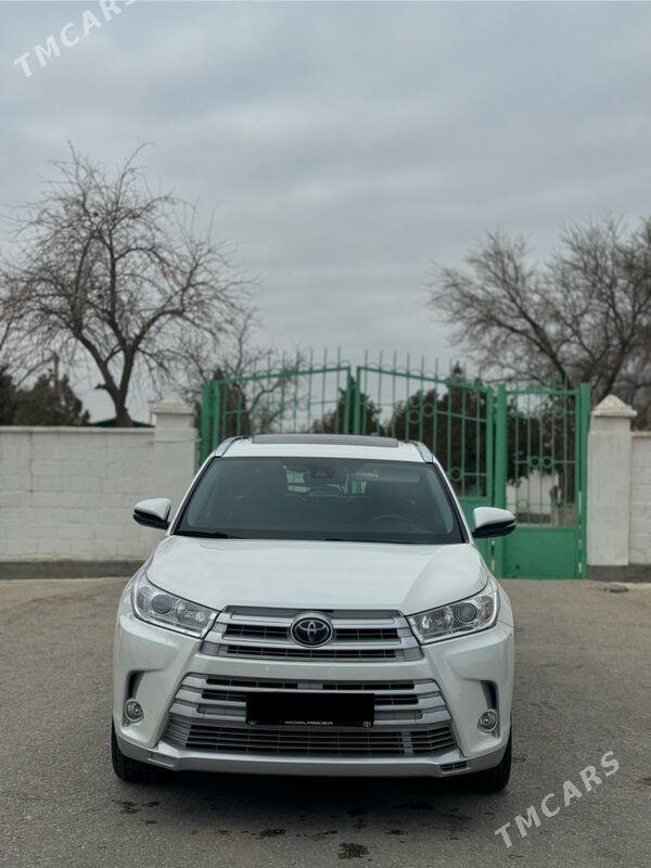 Toyota Highlander 2019 - 495 000 TMT - Балканабат - img 1