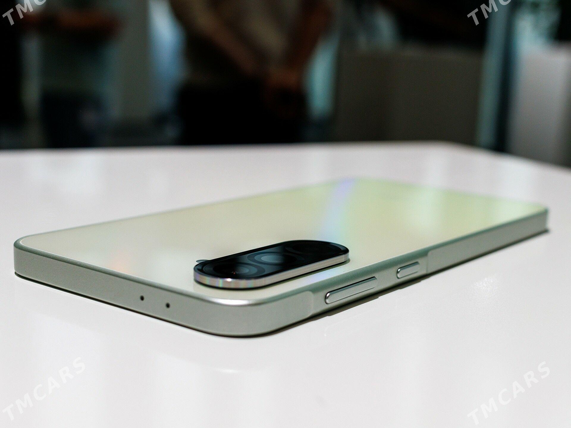 Samsung A36 8/128 - Гумдаг - img 1