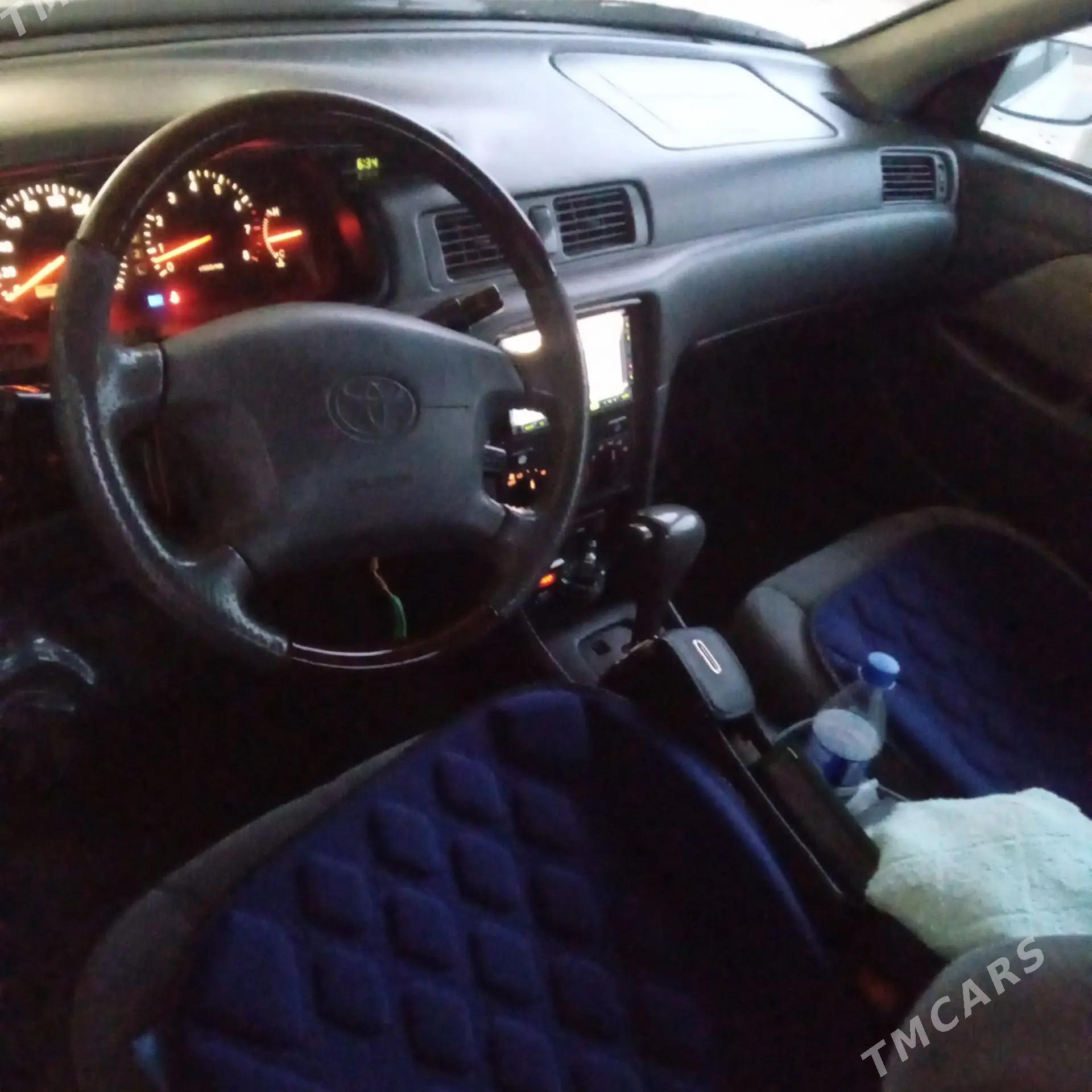 Toyota Camry 2000 - 150 000 TMT - Sarahs - img 1