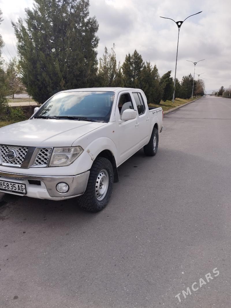 Nissan Navara 2011 - 220 000 TMT - ул. Подвойского (Битарап Туркменистан шаёлы) - img 1