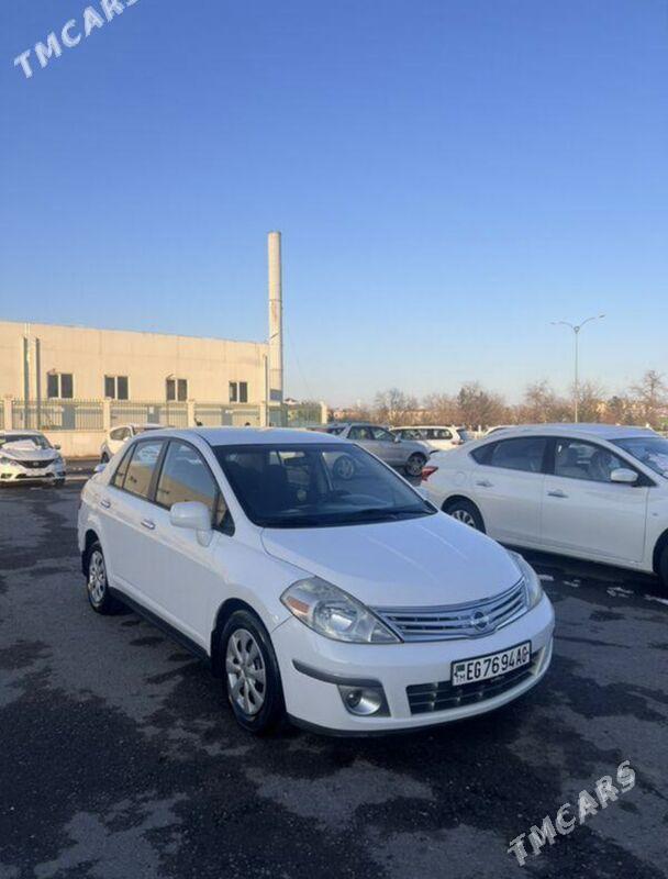 Nissan Versa 2010 - 137 000 TMT - 6 mkr - img 1