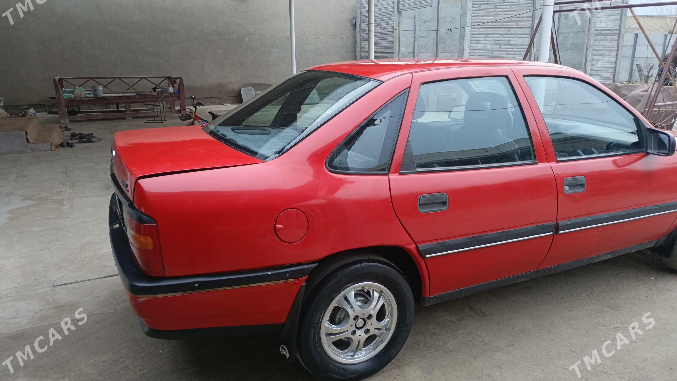 Opel Vectra 1992 - 30 000 TMT - Wekilbazar - img 1