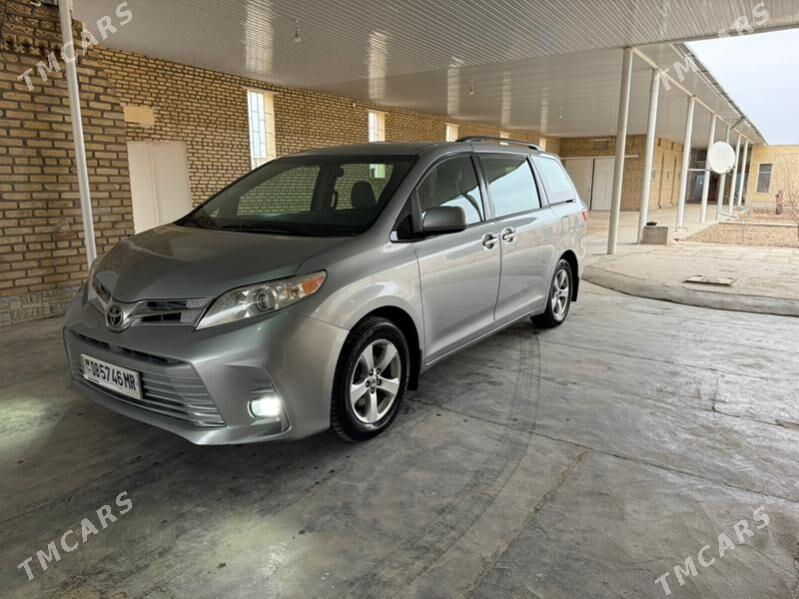 Toyota Sienna 2017 - 345 000 TMT - Mary - img 1