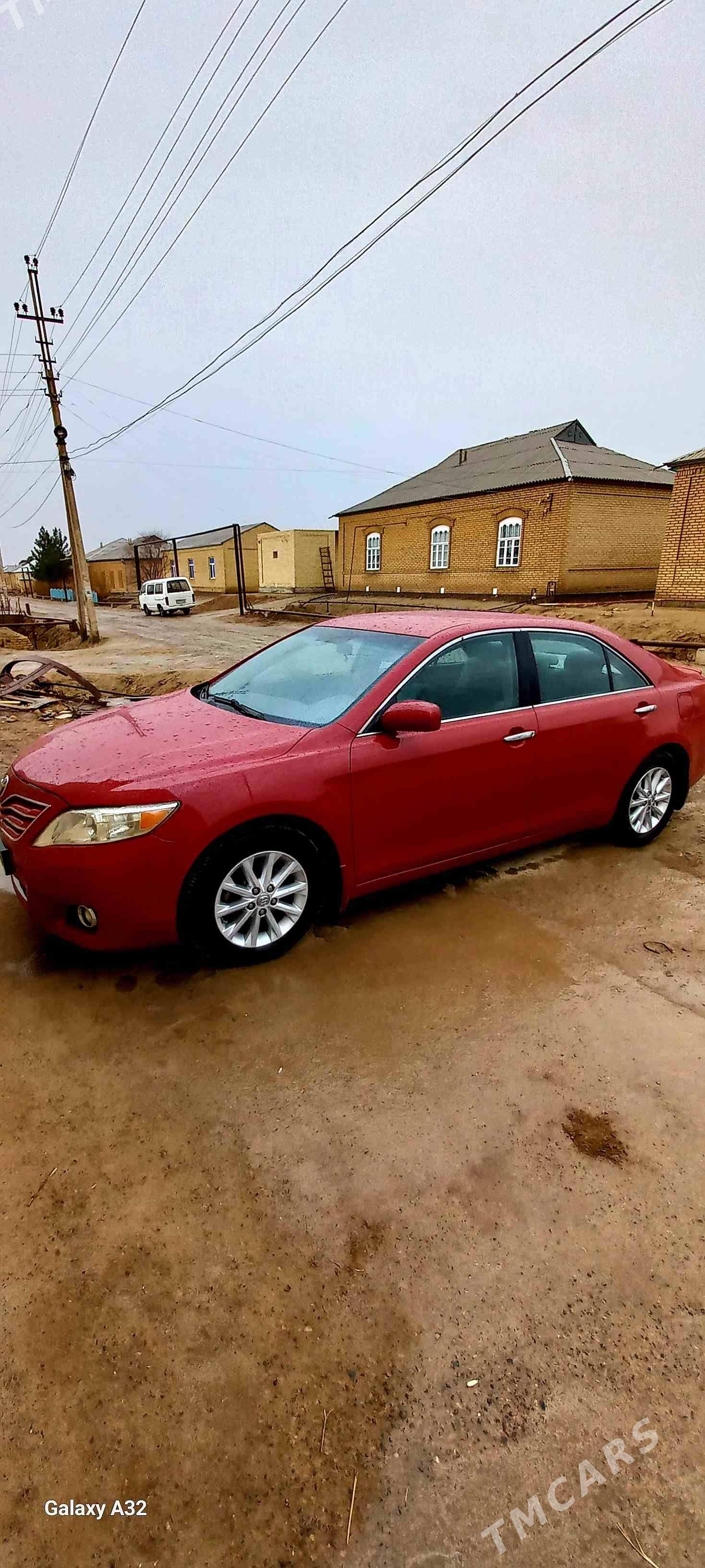 Toyota Camry 2010 - 180 000 TMT - Mary - img 1