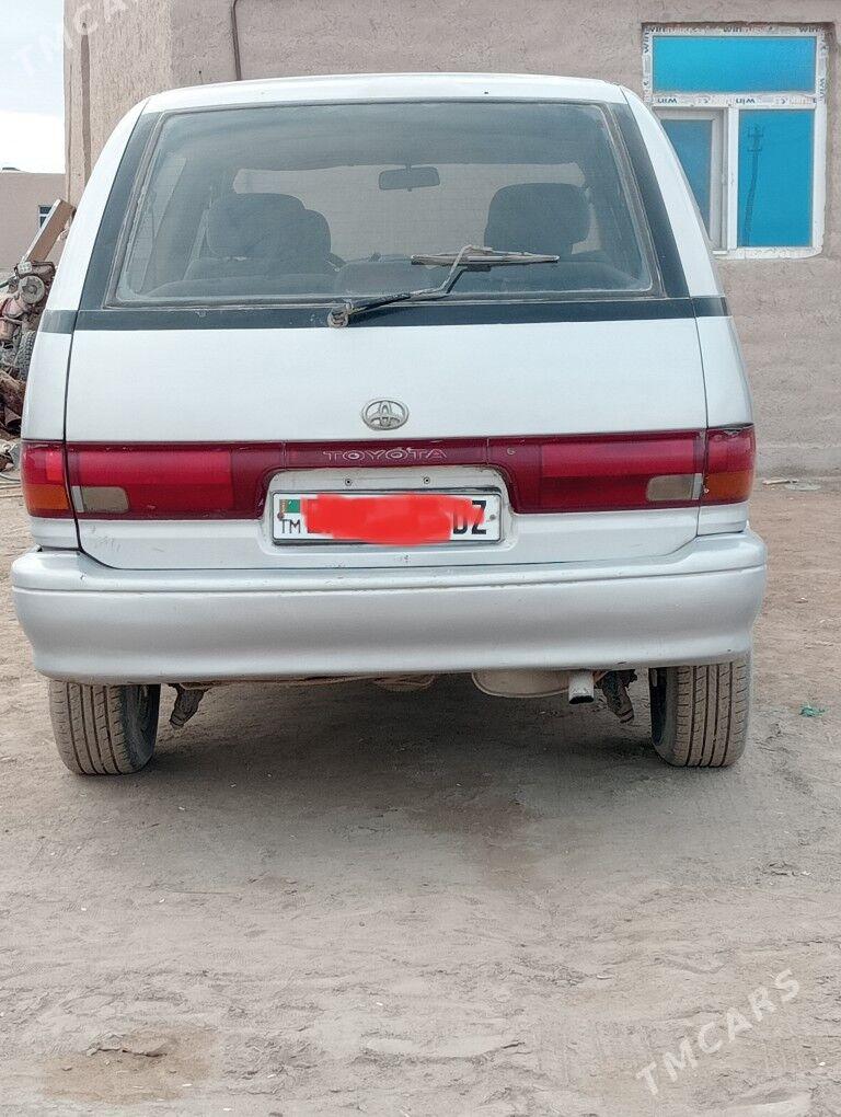Toyota Previa 1994 - 100 000 TMT - Türkmenbaşy etr. - img 1