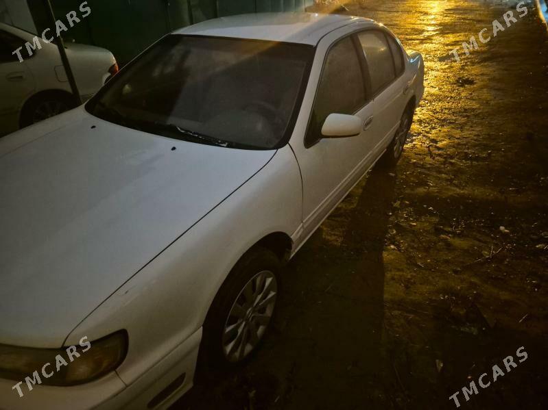 Nissan Maxima 1998 - 53 000 TMT - Теджен - img 1