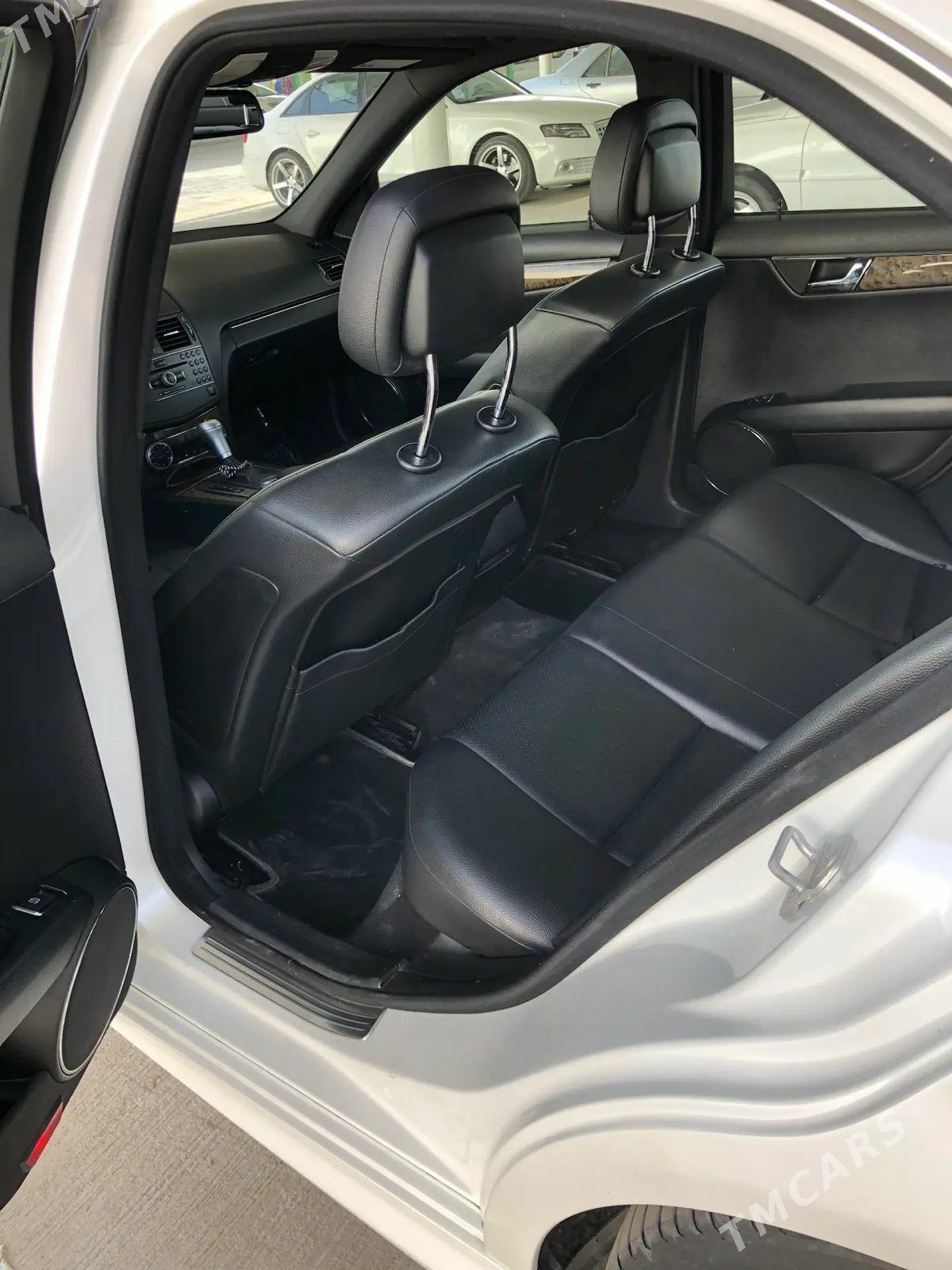 Mercedes-Benz C-Class 2011 - 220 000 TMT - Анев - img 1