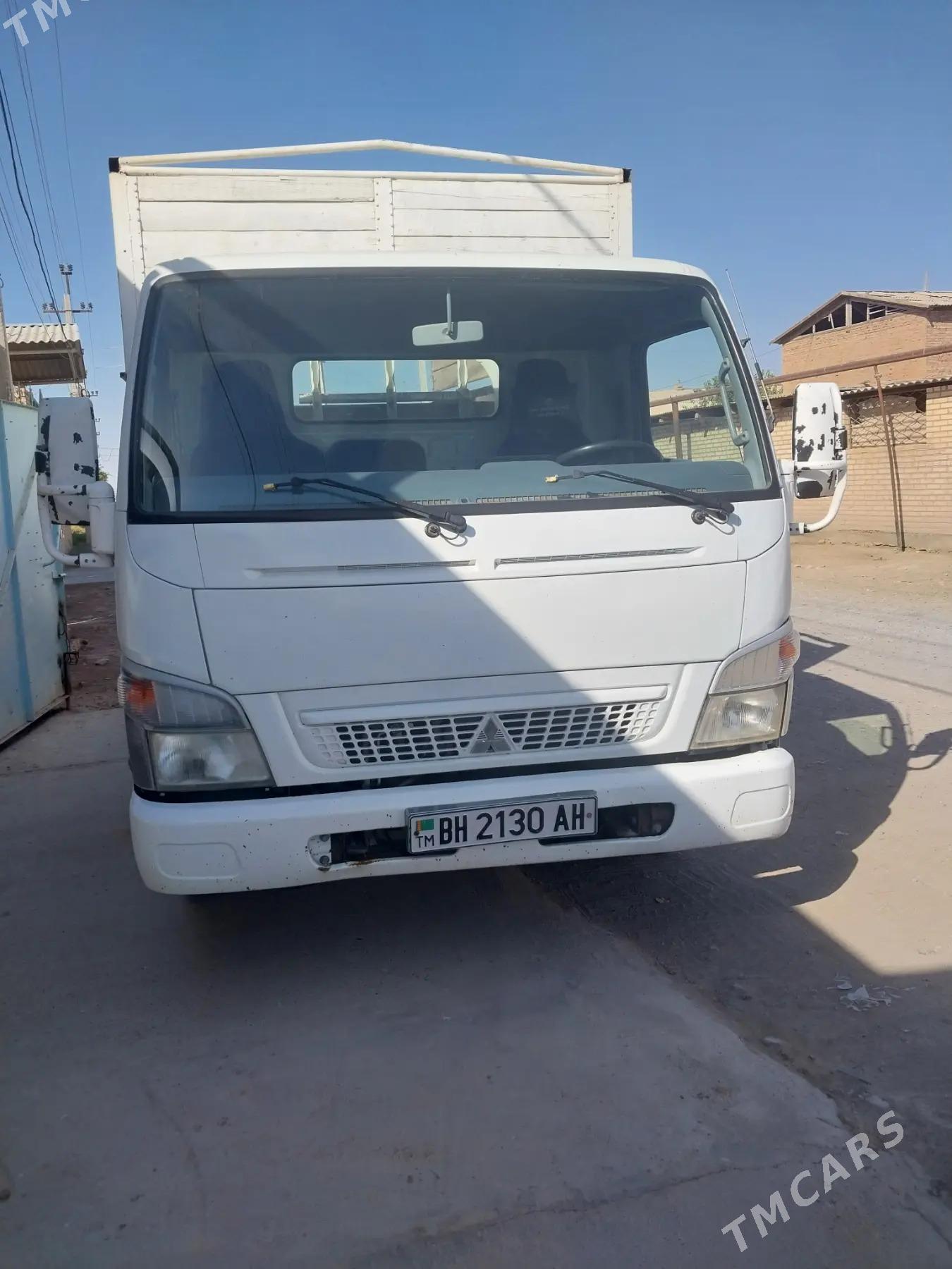 Mitsubishi Canter 2015 - 340 000 TMT - Бабадайхан - img 1