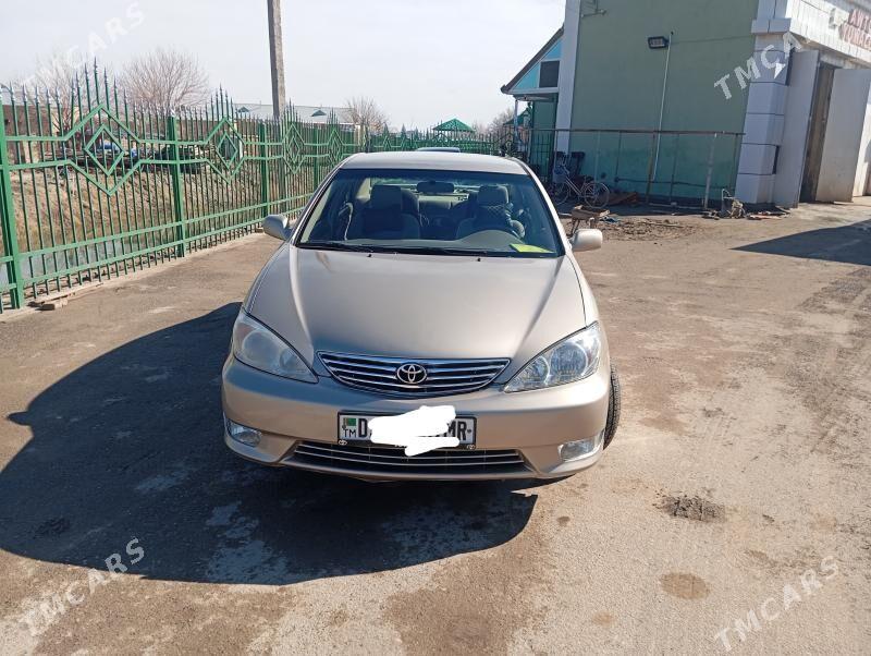 Toyota Camry 2003 - 175 000 TMT - Мургап - img 1
