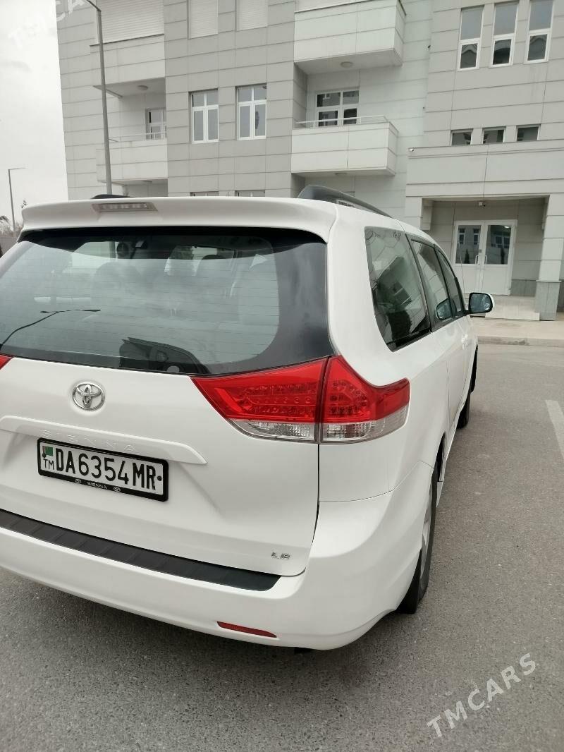 Toyota Sienna 2010 - 286 000 TMT - Mary - img 1
