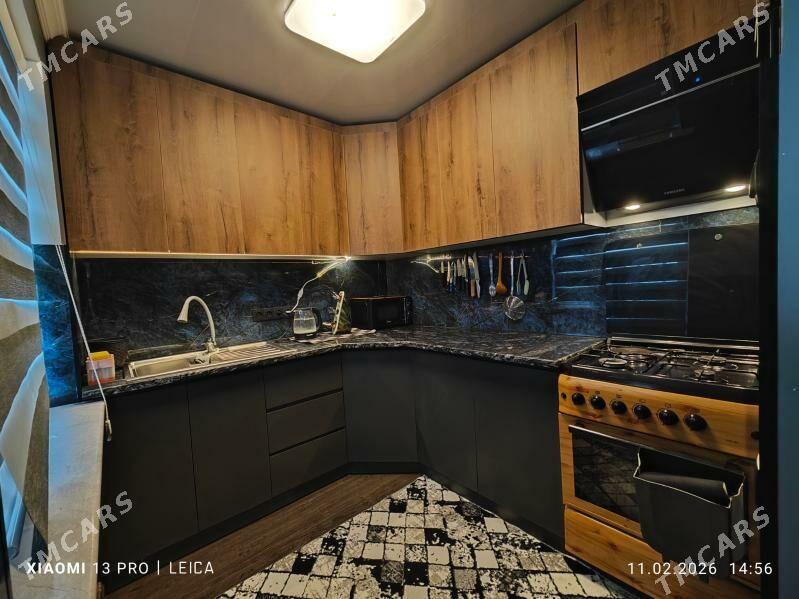 kwartira. sentralnyy kostandow - Туркменабат - img 1