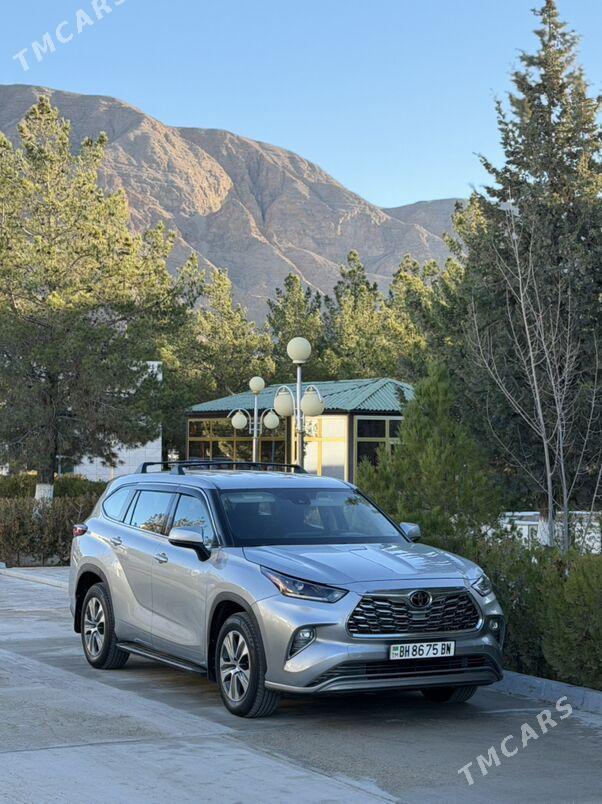 Toyota Highlander 2021 - 500 000 TMT - Балканабат - img 1