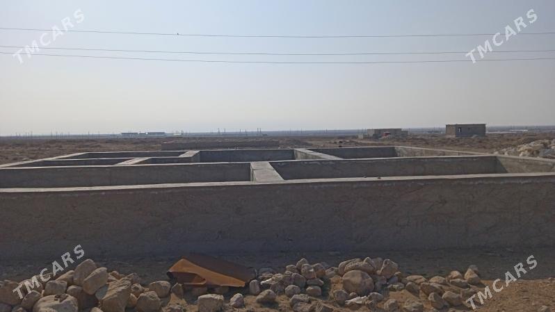 Yer - Balkanabat - img 1