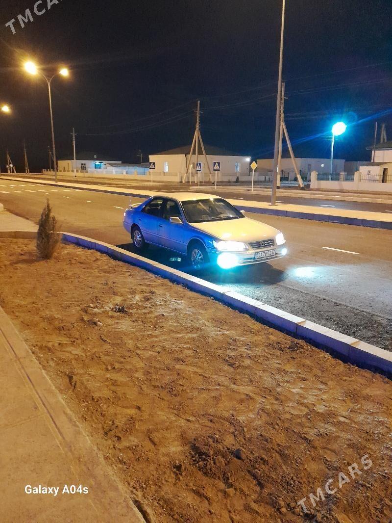 Toyota Camry 2000 - 165 000 TMT - Кёнеургенч - img 1