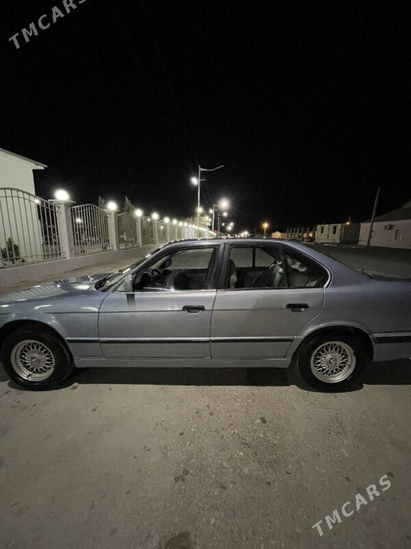 BMW 525 1991 - 60 000 TMT - Балканабат - img 1