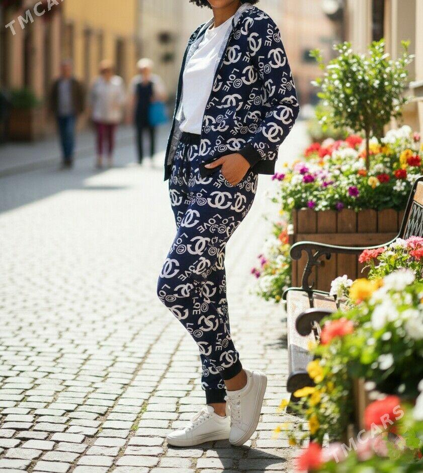 Спортивный костюм - 5 мкр - img 1