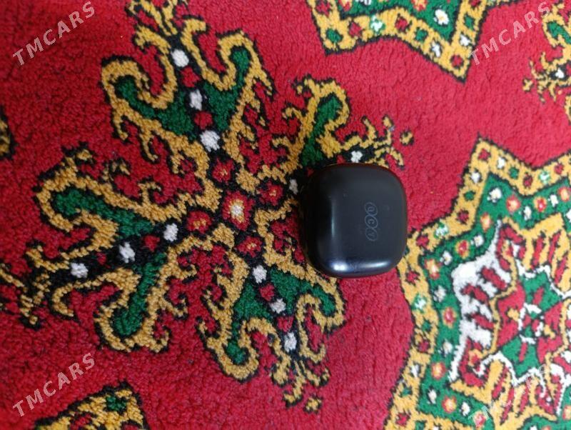 QCY nausnik - Чарджоу - img 1