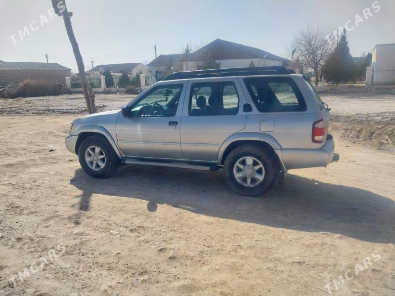 Nissan Pathfinder 2002 - 90 000 TMT - Babadaýhan - img 1