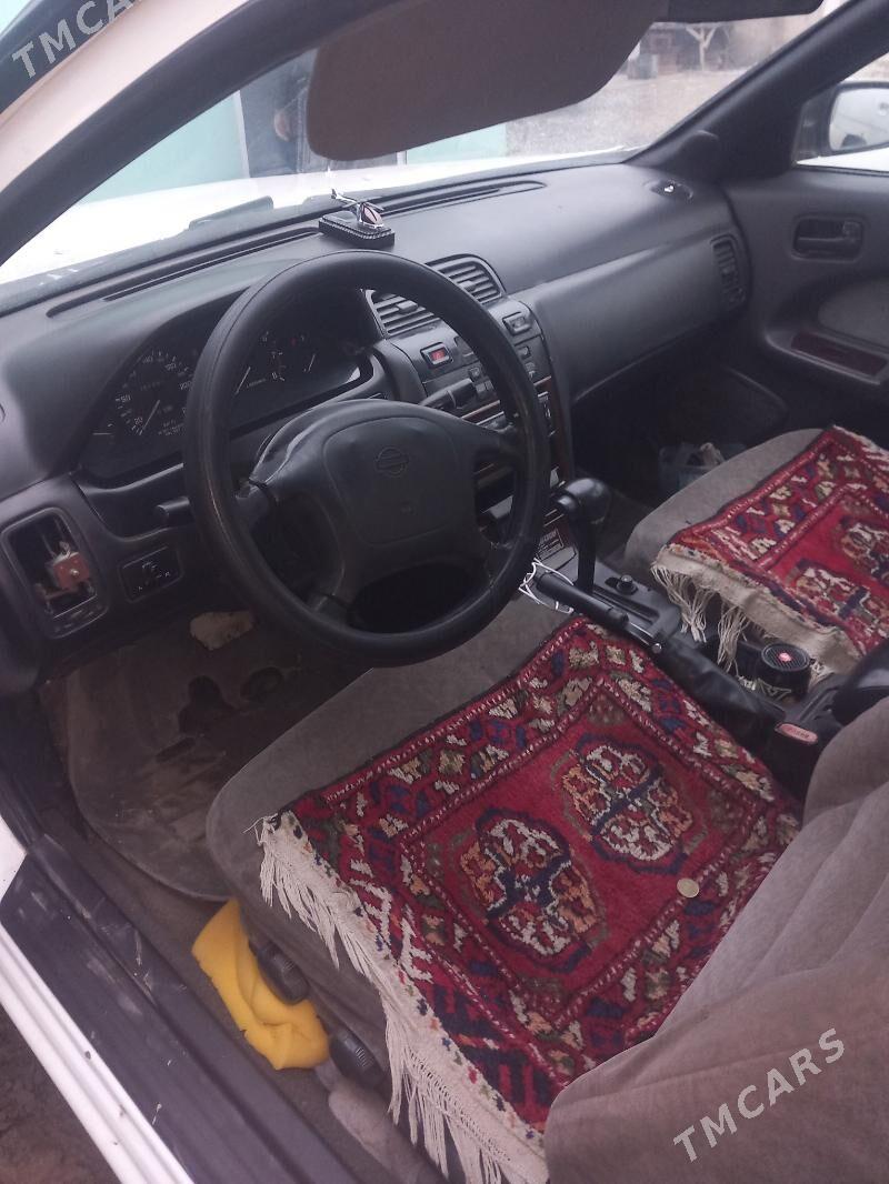 Nissan Cefiro 1998 - 60 000 TMT - Bäherden - img 1