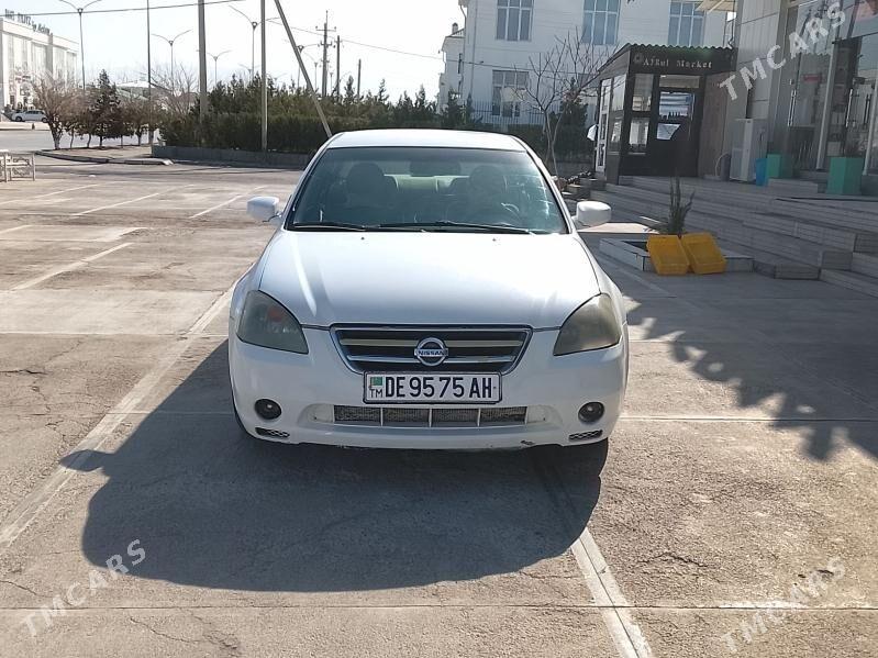 Nissan Altima 2005 - 70 000 TMT - Анев - img 1