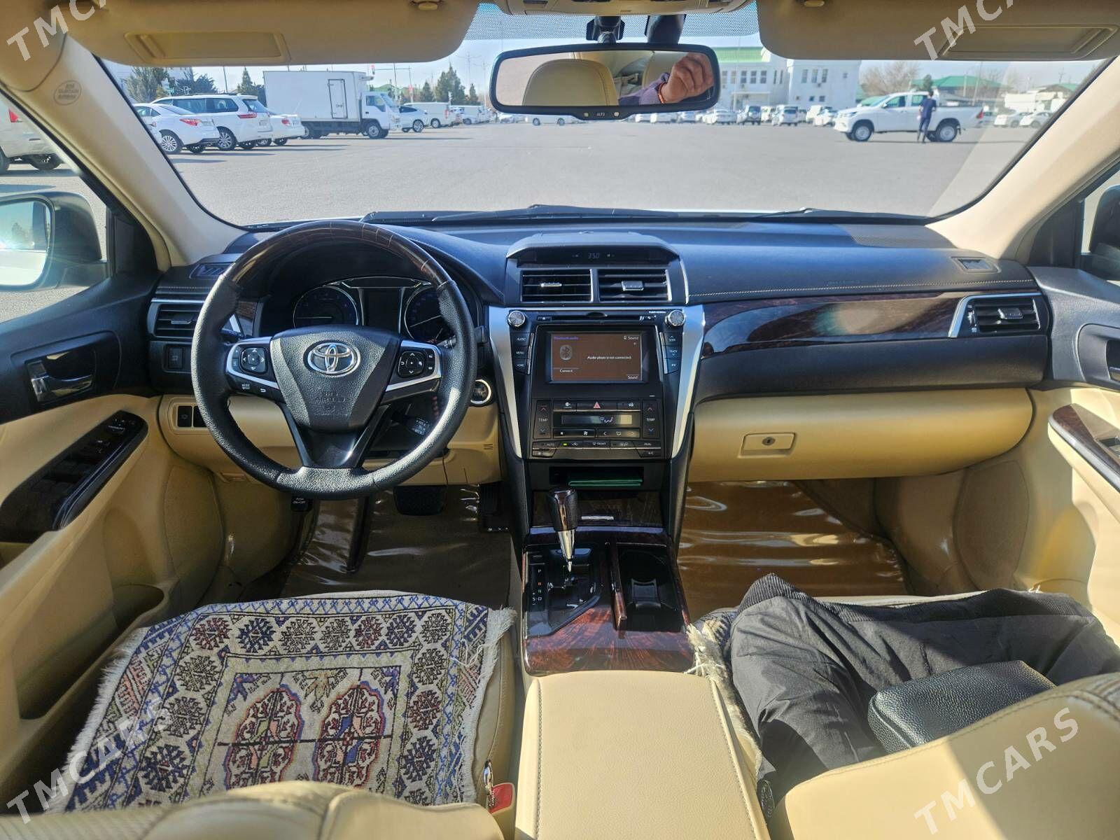 Toyota Camry 2015 - 415 000 TMT - Гуртли - img 1