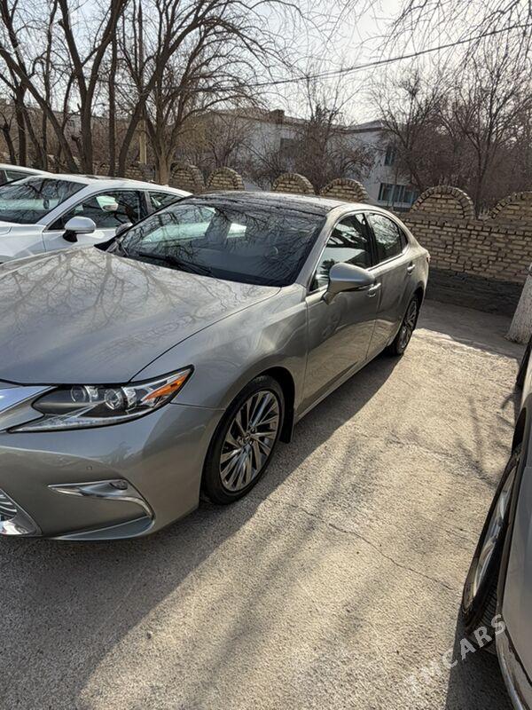 Lexus ES 350 2017 - 360 000 TMT - Мары - img 1