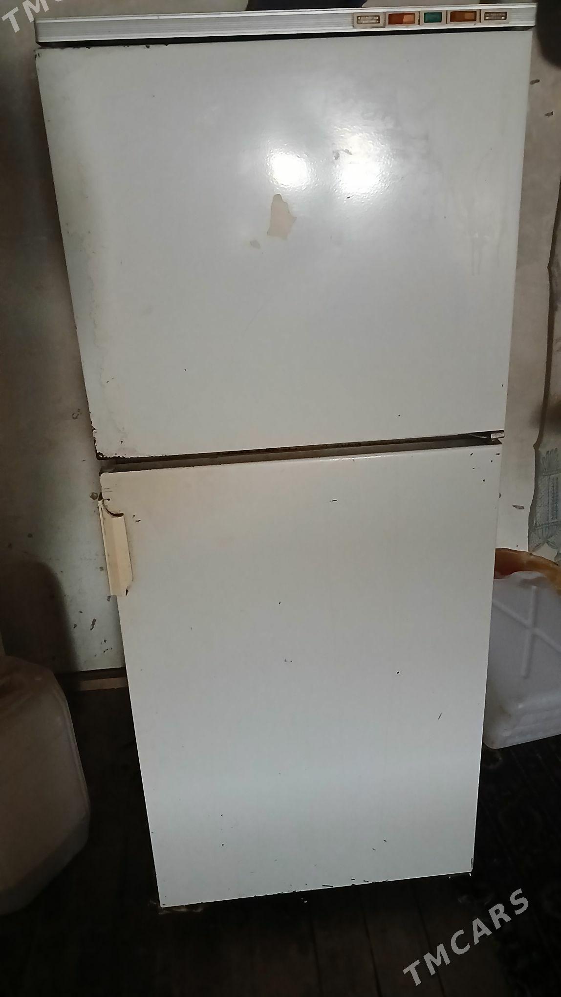 Holodilnikler - Гурбансолтан Едже - img 1