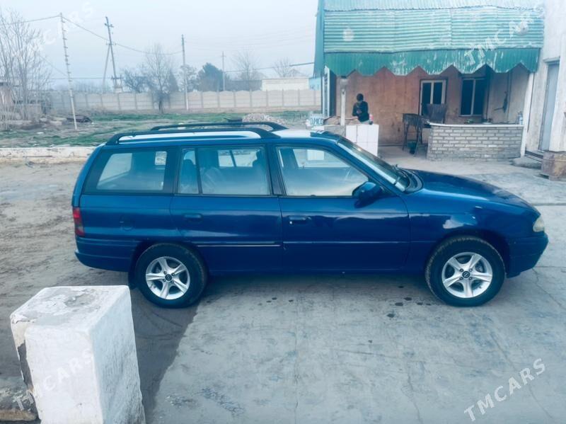 Opel Astra 1995 - 44 000 TMT - Байрамали - img 1