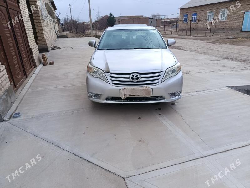 Toyota Avalon 2012 - 330 000 TMT - Гарабекевюл - img 1