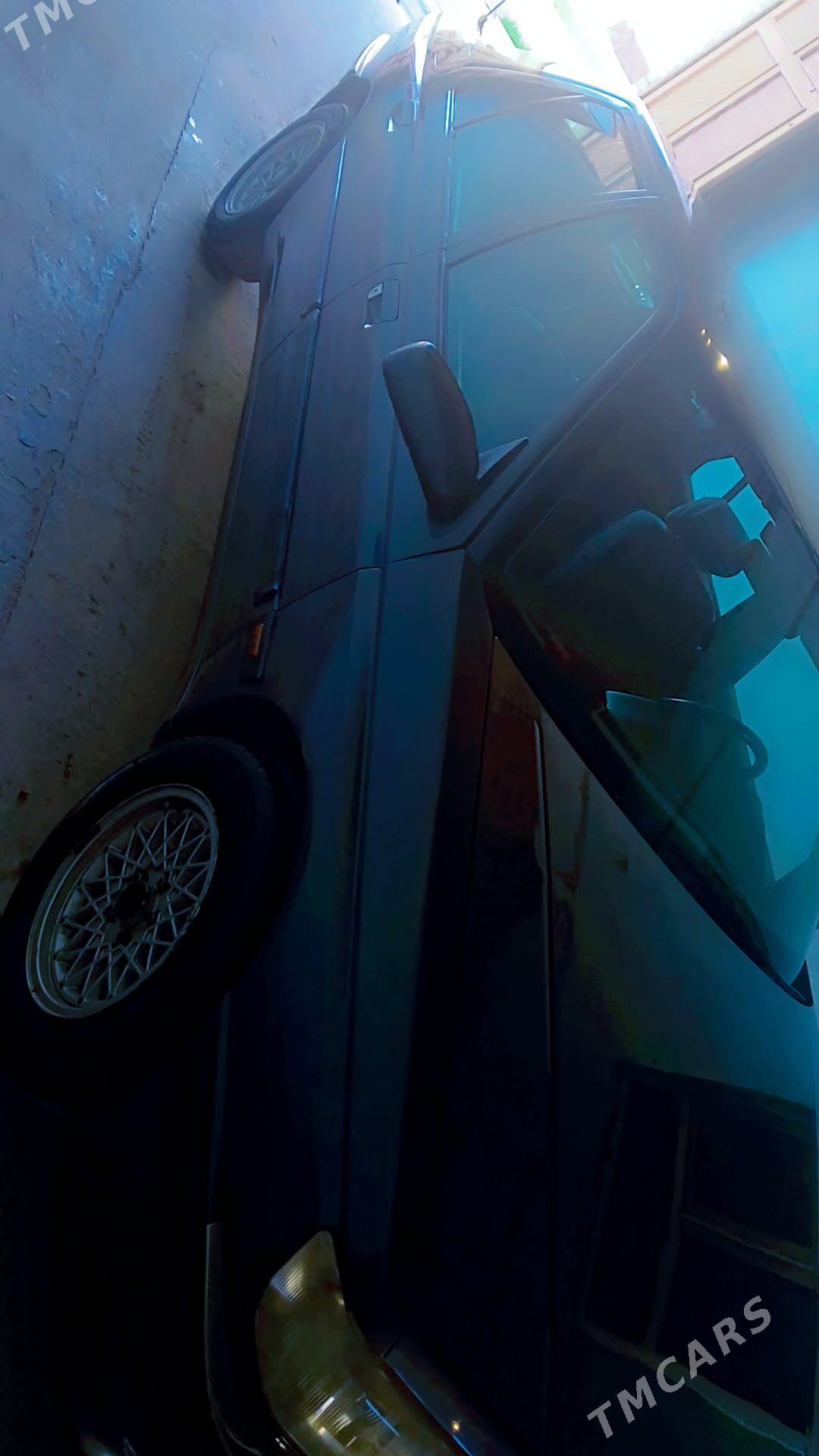 Peugeot 607 1995 - 38 000 TMT - Чарджоу - img 1