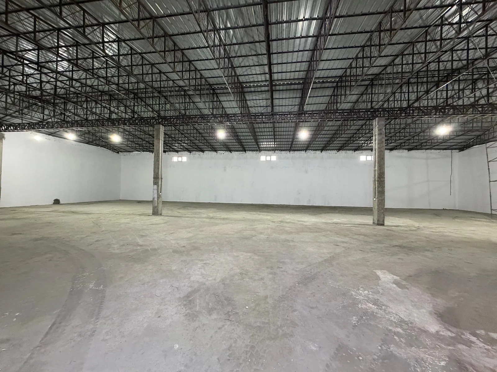 Pomesheniye Arenda 1000m2 - Ak bugdaý etraby - img 1