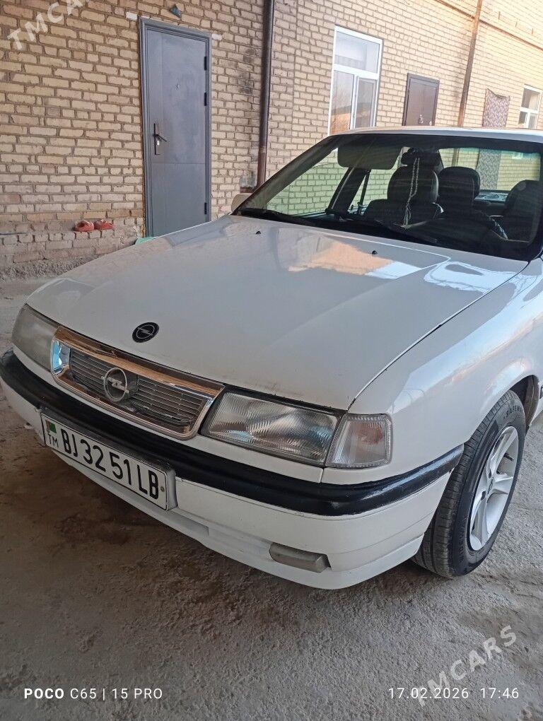 Opel Vectra 1989 - 35 000 TMT - Sakar - img 1