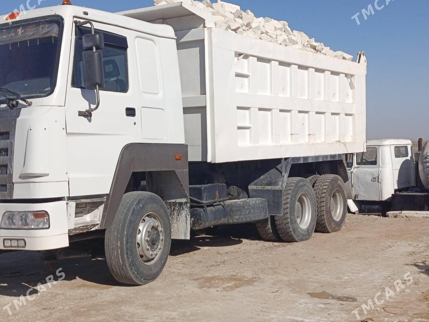 Howo T7H 2008 - 400 000 TMT - Türkmenbaşy - img 1