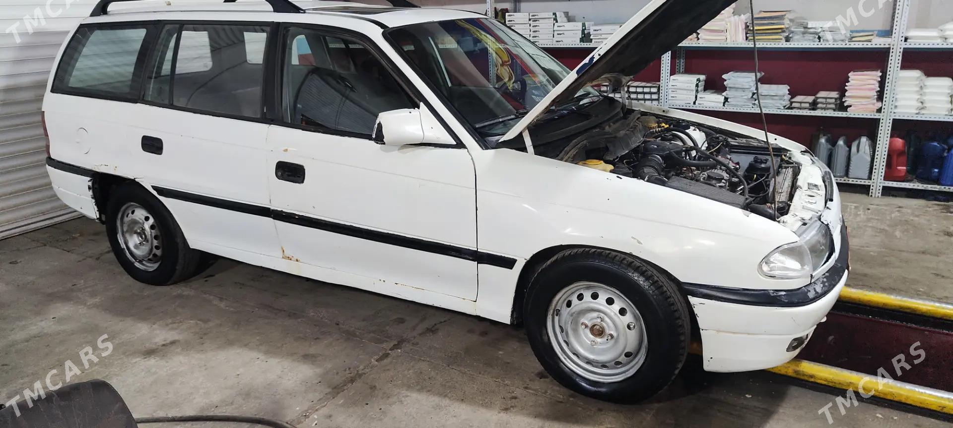 Opel Astra 1993 - 31 000 TMT - Türkmenabat - img 1