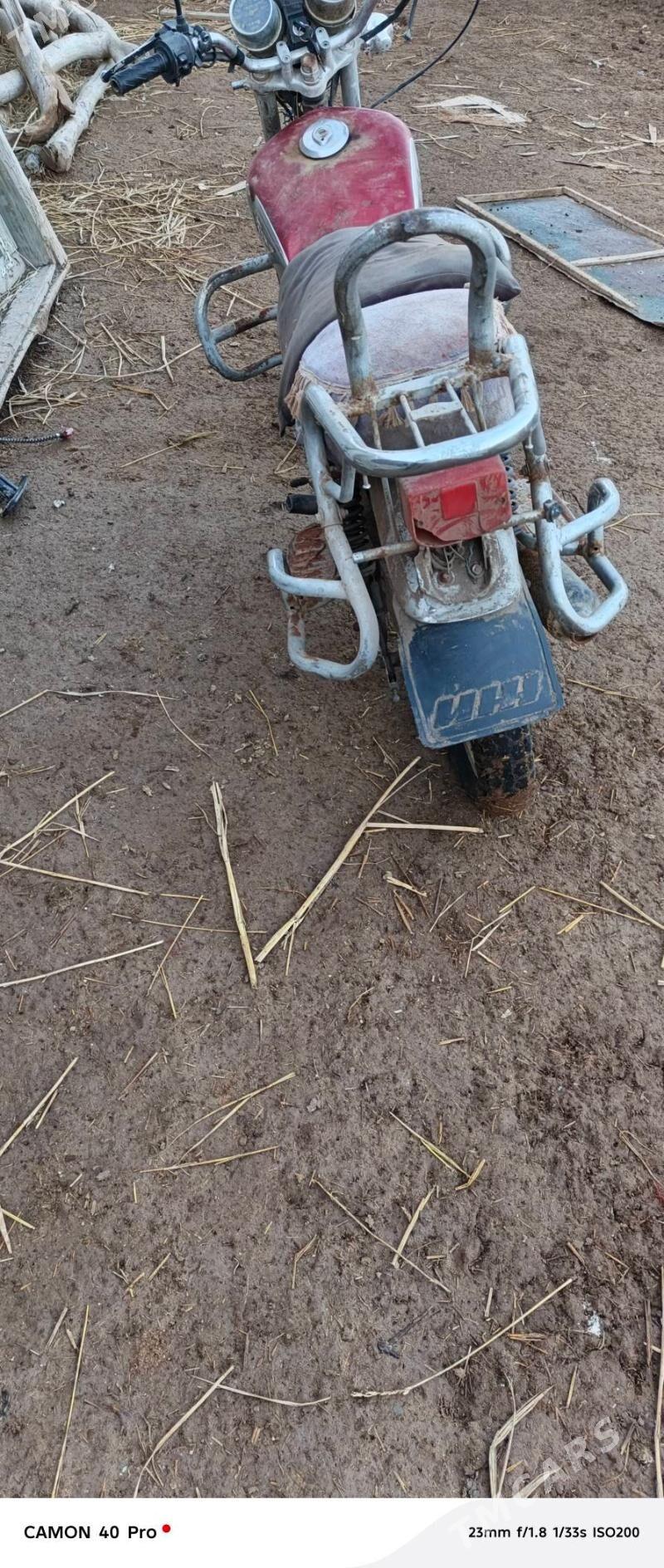 Fekon FK150-8G 2015 - 7 000 TMT - Кёнеургенч - img 1