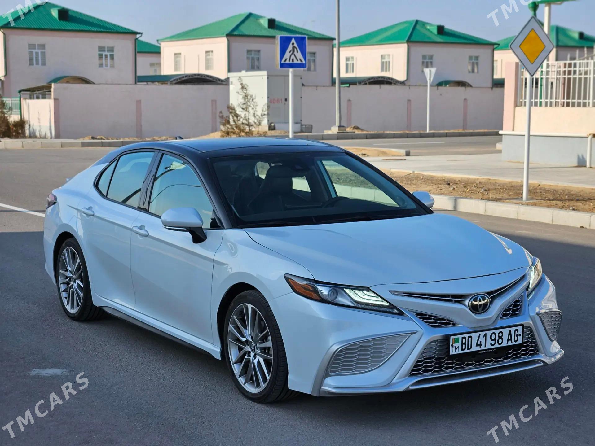 Toyota Camry 2023 - 490 000 TMT - Aşgabat - img 1