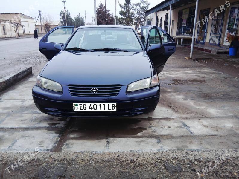Toyota Camry 1997 - 146 000 TMT - Дянев - img 1