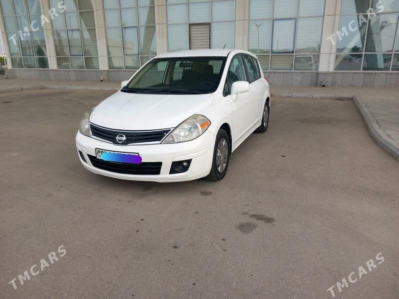 Nissan Versa 2010 - 119 000 TMT - Балканабат - img 1
