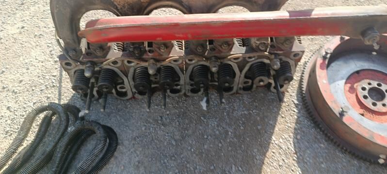 Traktor t40 zapcaslar 100 TMT - Büzmeýin - img 1