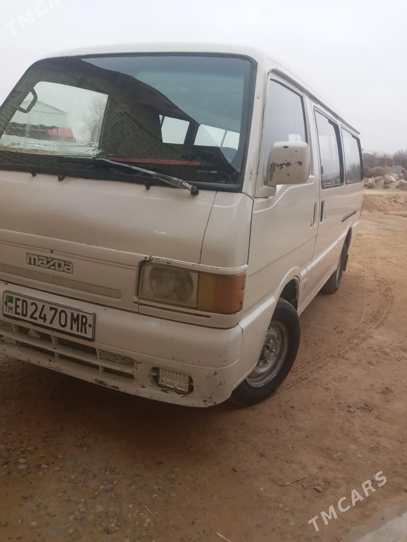 Toyota Hiace 1998 - 60 000 TMT - Sakarçäge - img 1